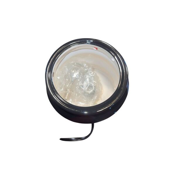 Scentsy Bluster Snowman Holiday Collection Full Size Wax Melt Warmer Retired new - Picture 3 of 3